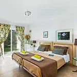 Sunset Golf Villa